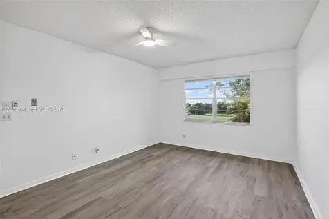 1200 SW 125th Avenue Pembroke Pines FL 33027