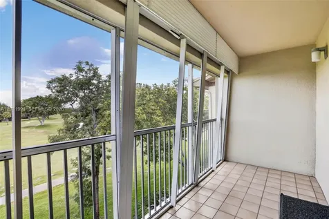 1200 SW 125th Avenue Pembroke Pines FL 33027