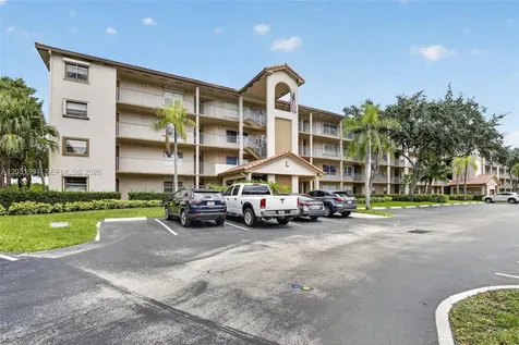 1200 SW 125th Avenue Pembroke Pines FL 33027
