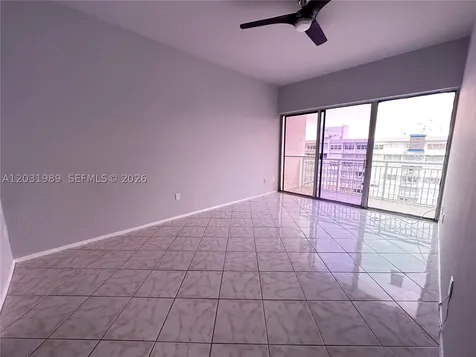 18051 Biscayne Boulevard Aventura FL 33160