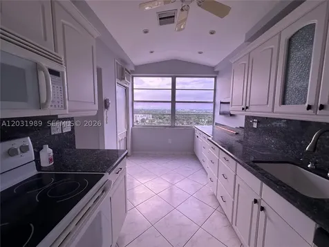 18051 Biscayne Boulevard Aventura FL 33160