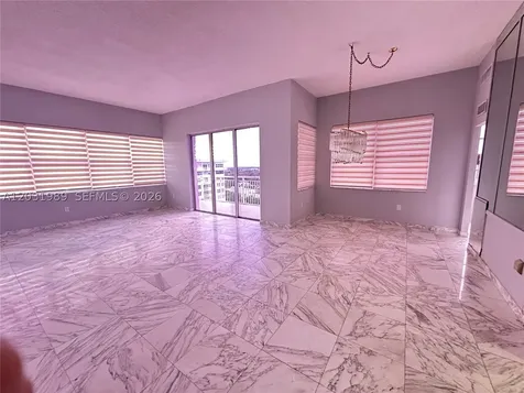18051 Biscayne Boulevard Aventura FL 33160