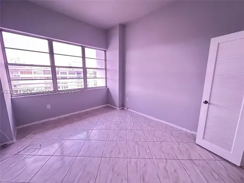 18051 Biscayne Boulevard Aventura FL 33160