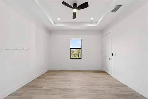 2622 22 Avenue SE Naples FL 34117