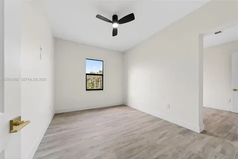 2622 22 Avenue SE Naples FL 34117