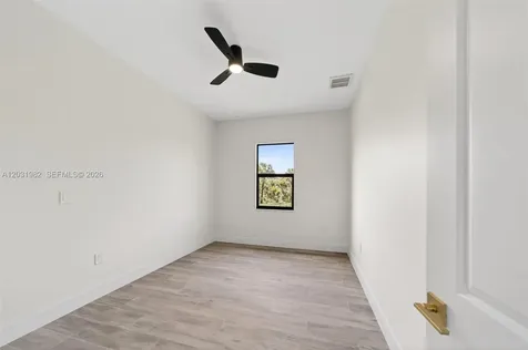 2622 22 Avenue SE Naples FL 34117