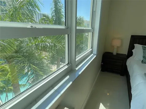 2000 N Bayshore Drive Miami FL 33137