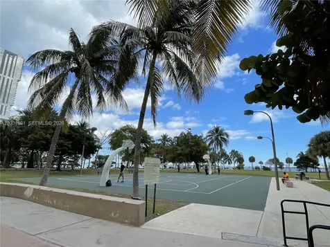 2000 N Bayshore Drive Miami FL 33137