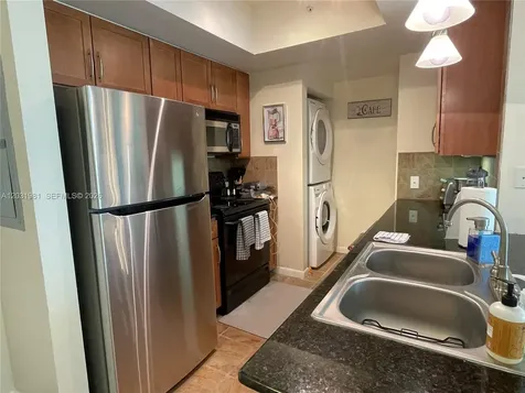 2000 N Bayshore Drive Miami FL 33137