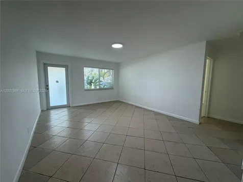 1831 SW 24th Street Fort Lauderdale FL 33315