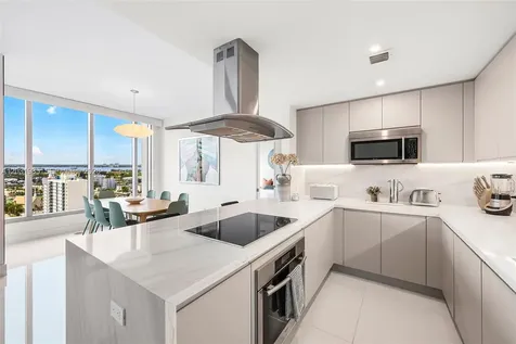 6899 Collins Avenue Miami Beach FL 33141