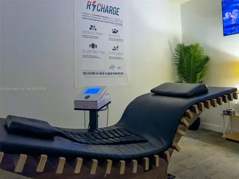 6899 Collins Avenue Miami Beach FL 33141