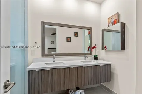 6680 NW 102nd Path Doral FL 33178
