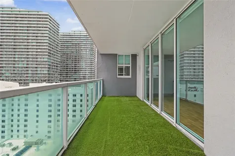 1250 S Miami Avenue Miami FL 33130