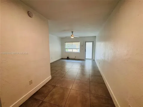 75 Washington Avenue Miami Beach FL 33139