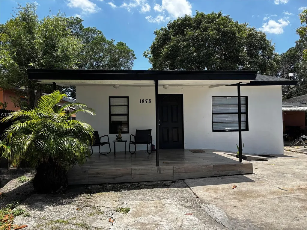 1878 NW 112th Terrace Miami FL 33167