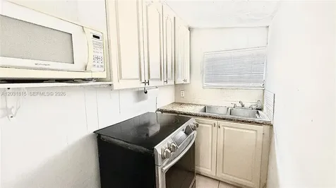 1878 NW 112th Terrace Miami FL 33167
