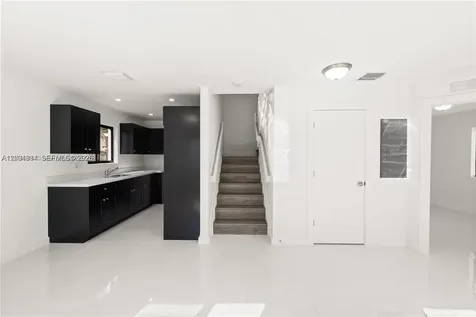 2243 NW 50th Street Miami FL 33142