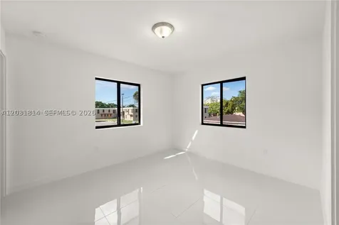 2243 NW 50th Street Miami FL 33142