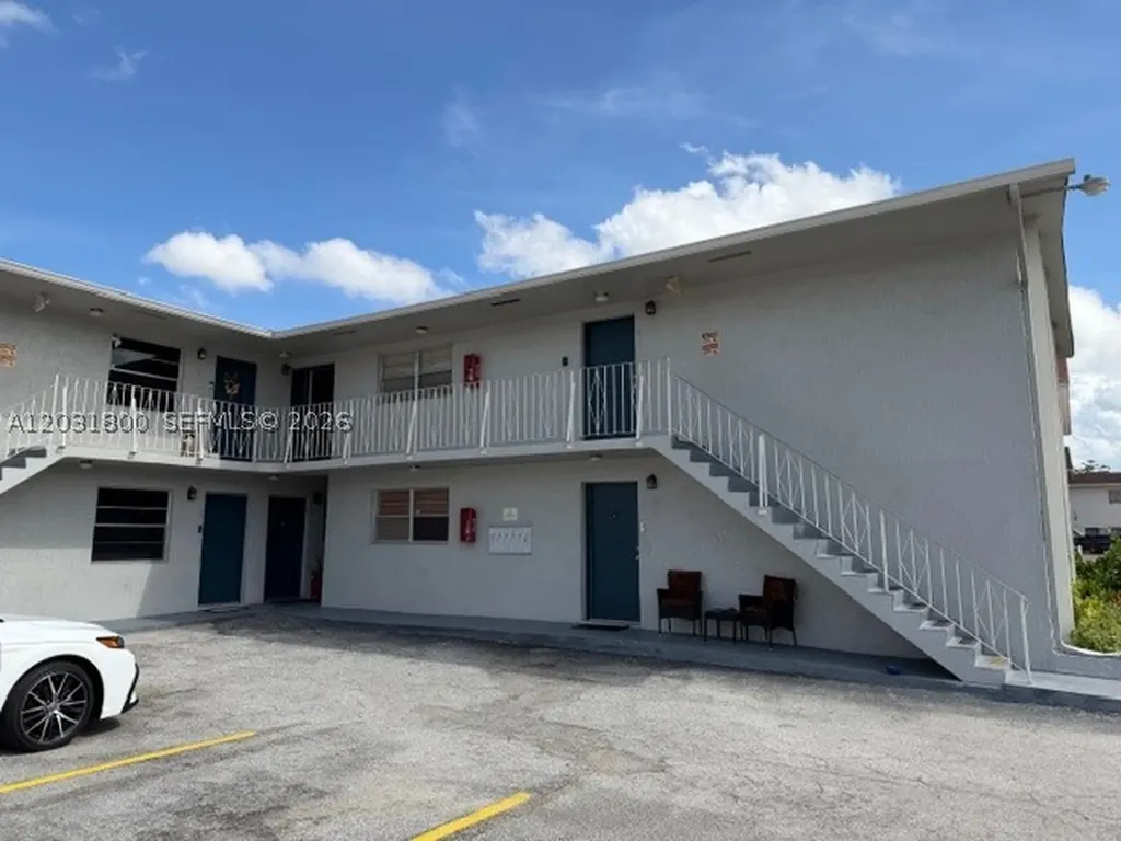 1685 W 41st Street Hialeah FL 33012