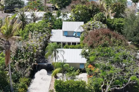 4225 SE Westfield Street Stuart FL 34997