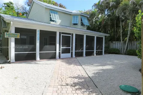 4225 SE Westfield Street Stuart FL 34997