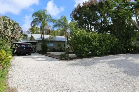 4225 SE Westfield Street Stuart FL 34997