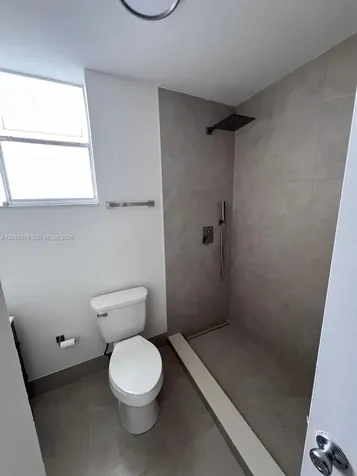 1074 W 38th Street Hialeah FL 33012