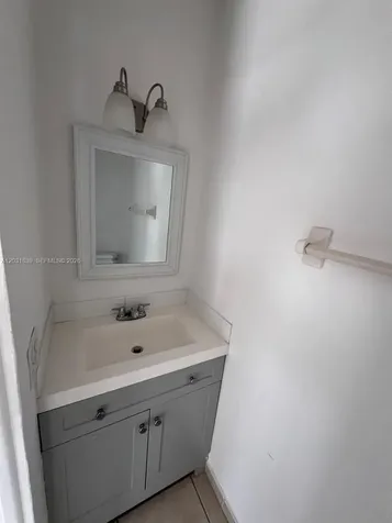 1074 W 38th Street Hialeah FL 33012