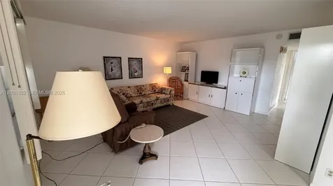 322 Piedmont G Delray Beach FL 33484