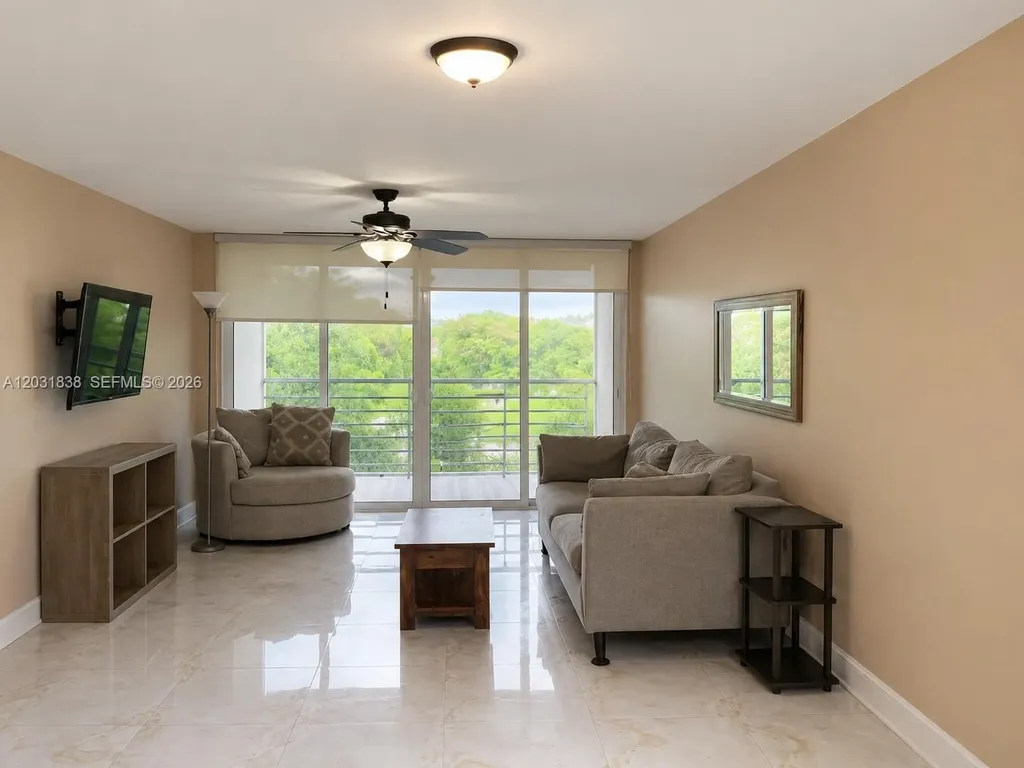 9420 Tangerine Place Davie FL 33324