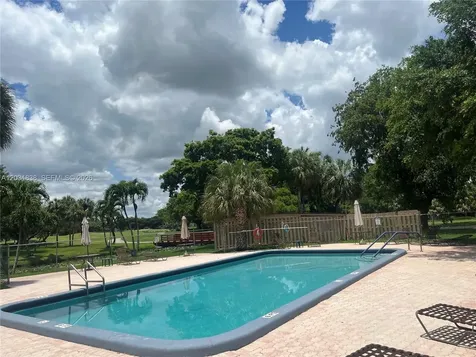 9420 Tangerine Place Davie FL 33324