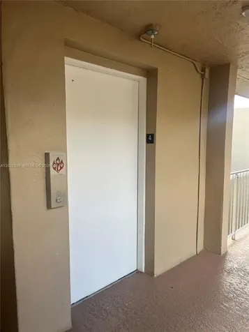 9420 Tangerine Place Davie FL 33324