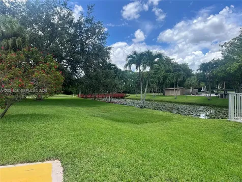 9420 Tangerine Place Davie FL 33324