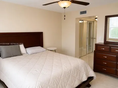 9420 Tangerine Place Davie FL 33324