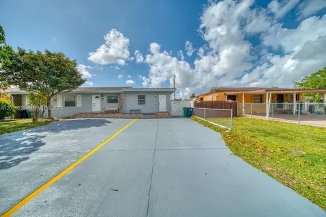 7622 SW 21st Street Miami FL 33155