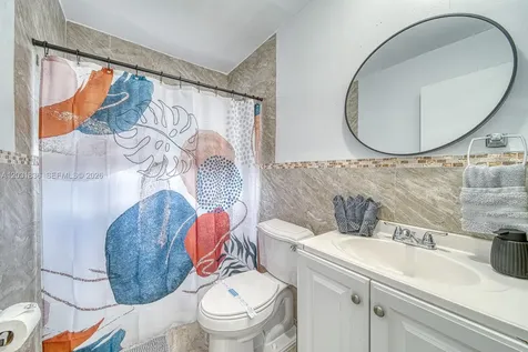 7622 SW 21st Street Miami FL 33155
