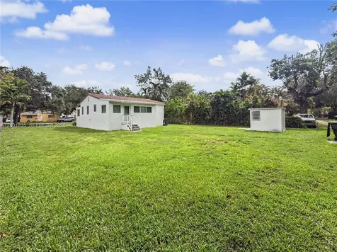 436 Lark Avenue Miami Springs FL 33166