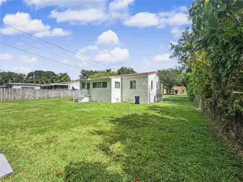 436 Lark Avenue Miami Springs FL 33166