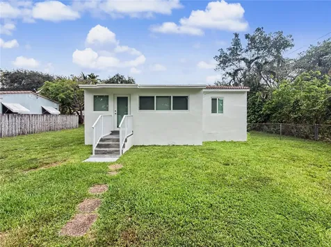 436 Lark Avenue Miami Springs FL 33166