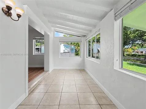 436 Lark Avenue Miami Springs FL 33166