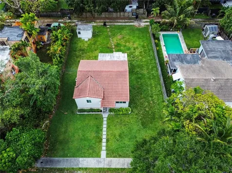 436 Lark Avenue Miami Springs FL 33166