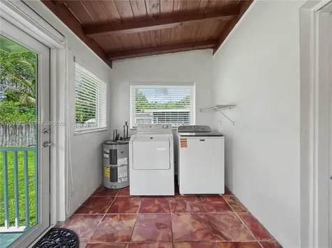 436 Lark Avenue Miami Springs FL 33166
