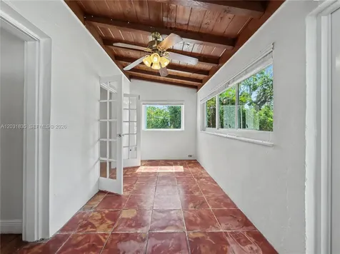 436 Lark Avenue Miami Springs FL 33166