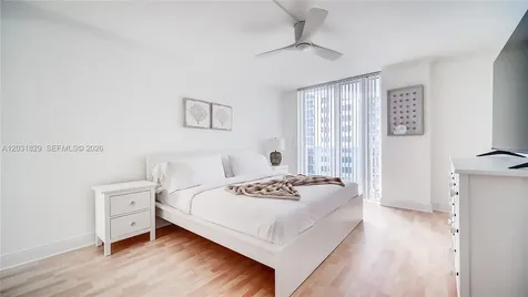 2401 Collins Avenue Miami Beach FL 33140