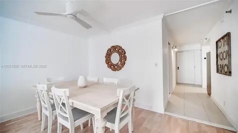 2401 Collins Avenue Miami Beach FL 33140