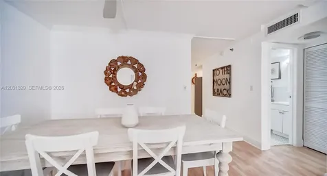 2401 Collins Avenue Miami Beach FL 33140