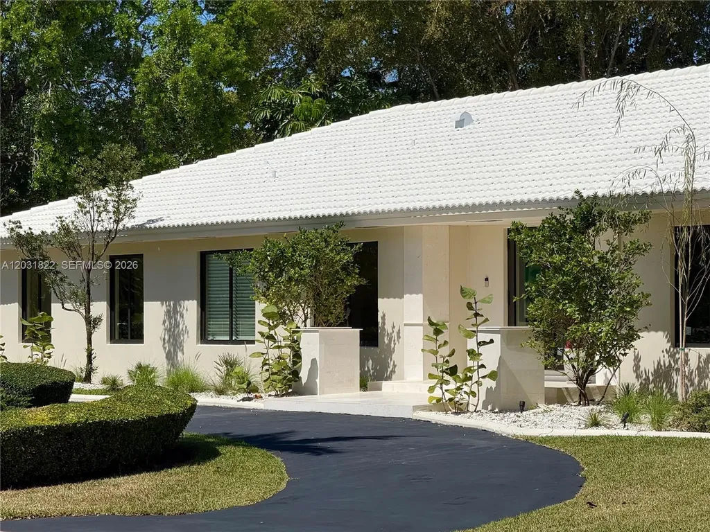 8845 SW 176th Terrace Palmetto Bay FL 33157