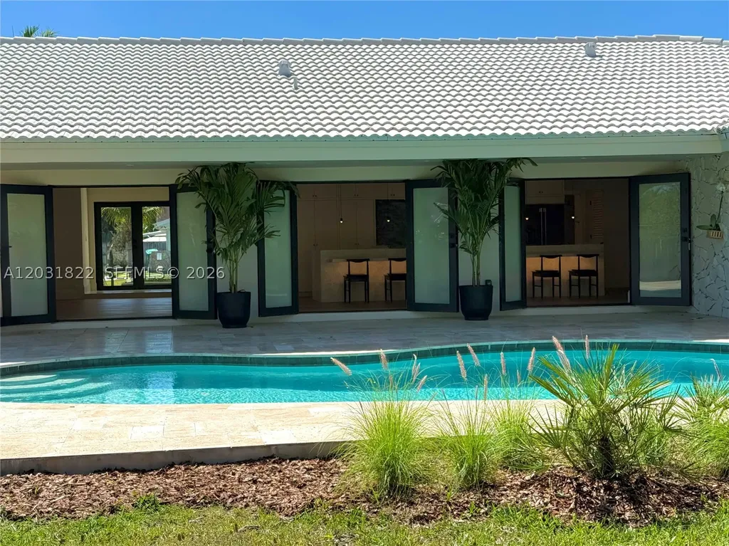 8845 SW 176th Terrace Palmetto Bay FL 33157