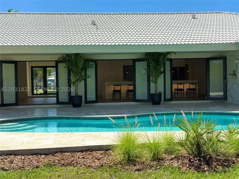 8845 SW 176th Terrace Palmetto Bay FL 33157
